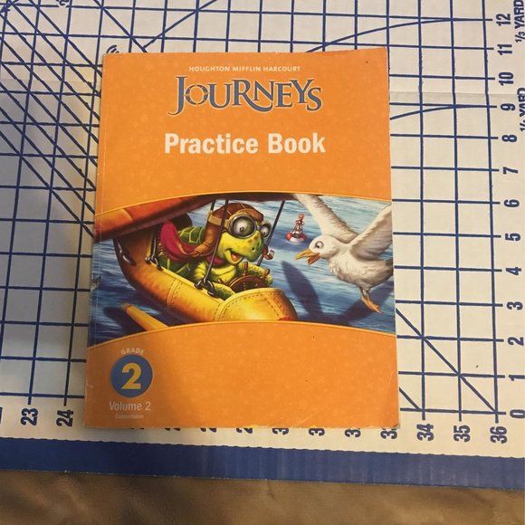 Medallions, Practice Book Consumable Level 2: Houghton Mifflin Medallions Califo - Picture 1 of 1